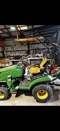 Image of John Deere 1025R equipment image 4