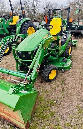 Image of John Deere 1025R equipment image 2