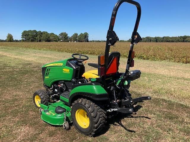 Image of John Deere 1025R equipment image 2