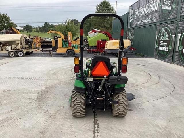Image of John Deere 1025R equipment image 2