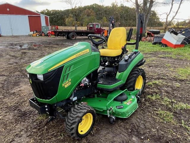 Image of John Deere 1025R equipment image 1