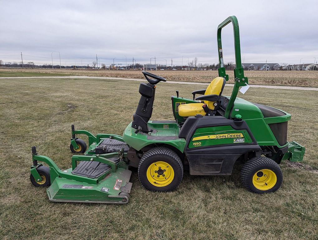 Image of John Deere 1550 Primary image