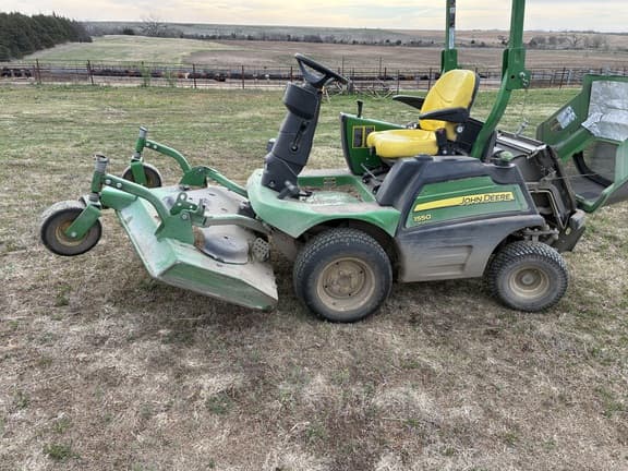 Image of John Deere 1550 equipment image 2