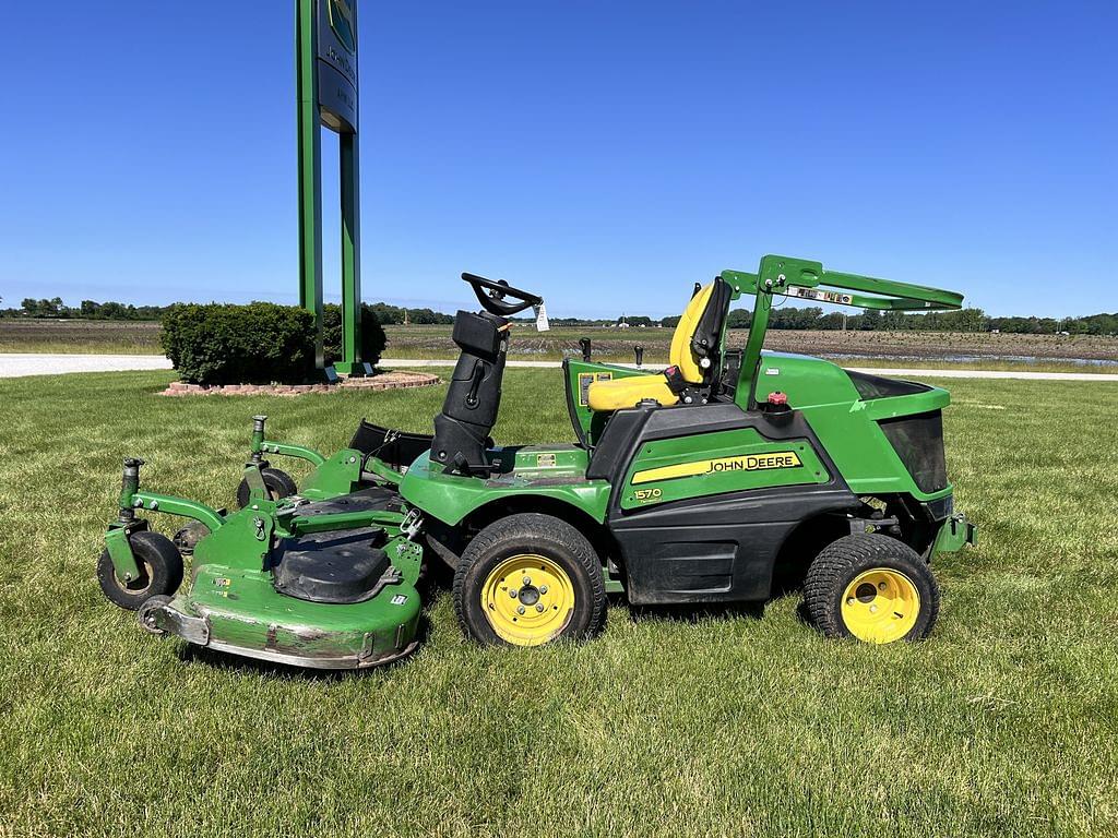 Image of John Deere 1570 Primary image