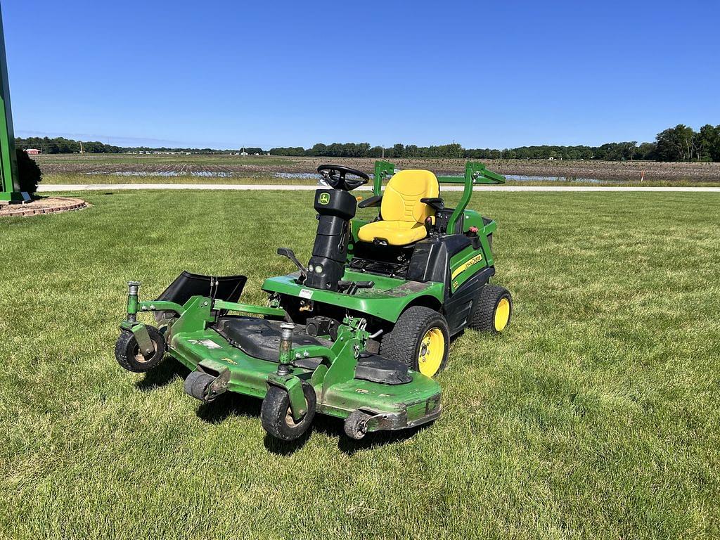 Image of John Deere 1570 Primary image