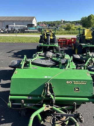 Image of John Deere 1570 equipment image 1