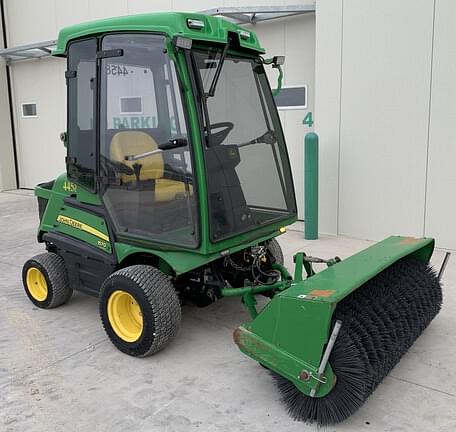 Image of John Deere 1570 equipment image 1