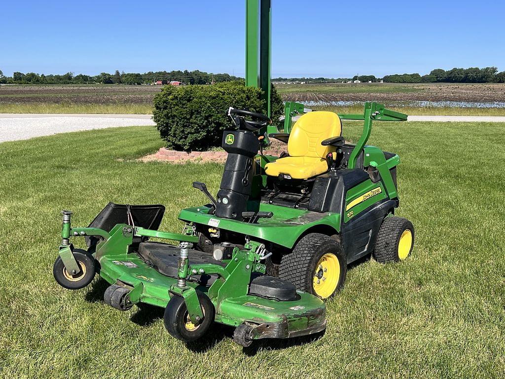 Image of John Deere 1570 Primary image