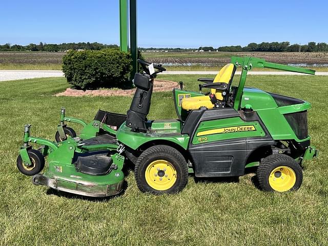 Image of John Deere 1570 equipment image 1