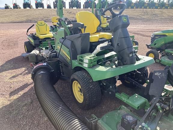 Image of John Deere 1570 equipment image 1