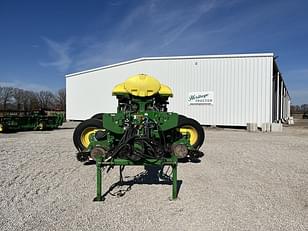 Main image John Deere 1775 4