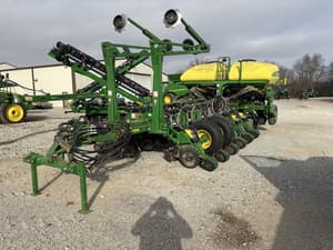 2017 John Deere 1775 Image