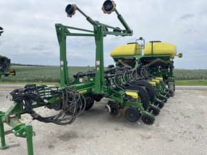 2017 John Deere 1775 Image