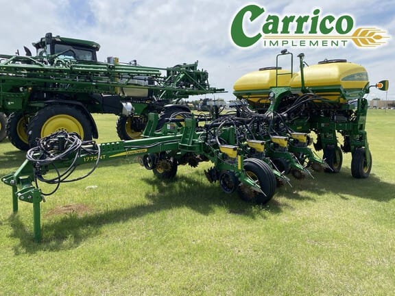 2017 John Deere 1775 Equipment Image0