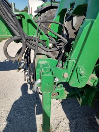 Image of John Deere 1775 equipment image 4