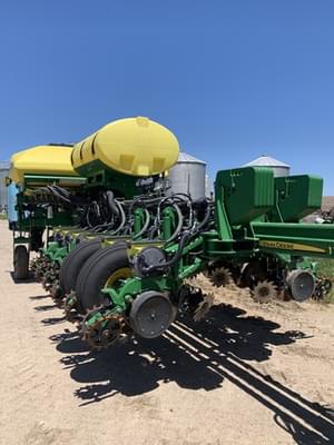 2017 John Deere 1775 Image