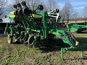 Main image John Deere 1795 1