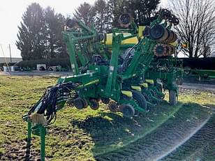 Main image John Deere 1795 3