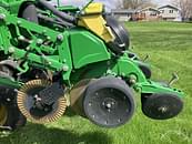 Thumbnail image John Deere 1795 21