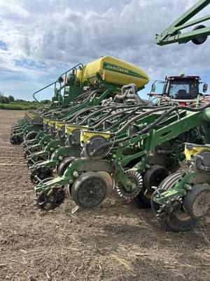 2017 John Deere 1795 Image