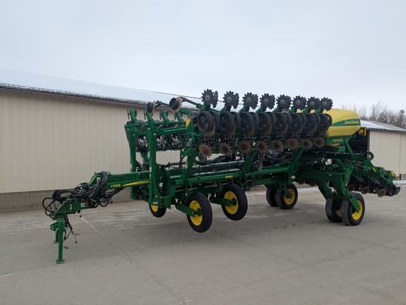 Image of John Deere 1795 Primary image