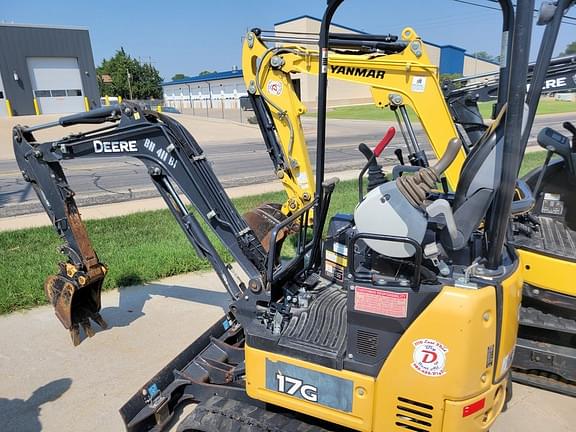 Image of John Deere 17G equipment image 4