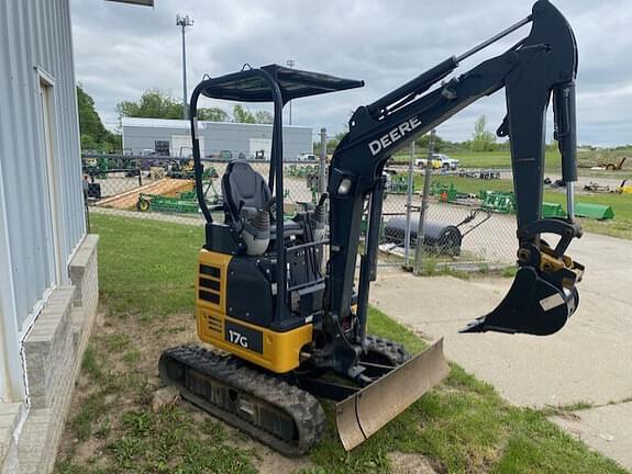 Image of John Deere 17G equipment image 3