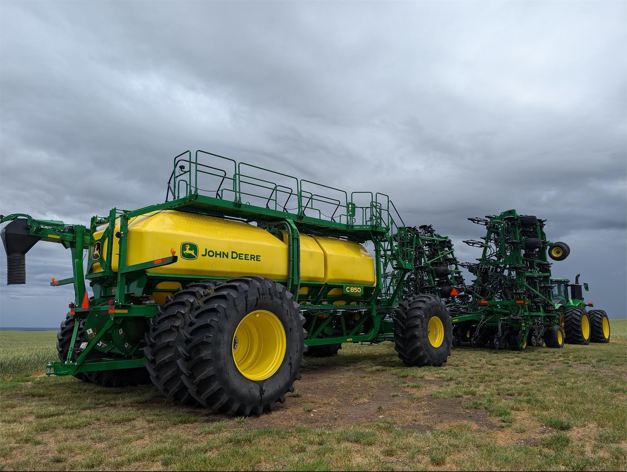 2017 John Deere 1870 Equipment Image0