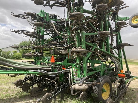 Image of John Deere 1870 equipment image 2