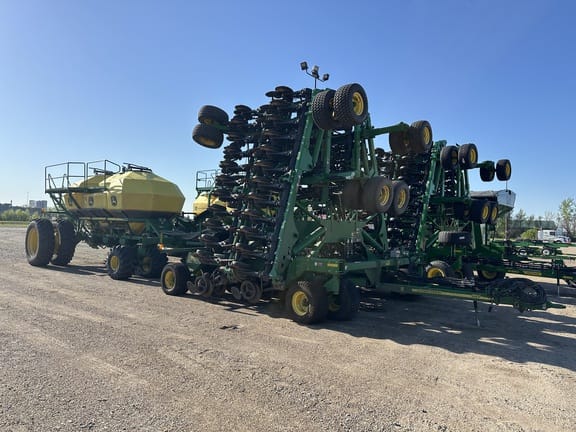 2017 John Deere 1890 Equipment Image0