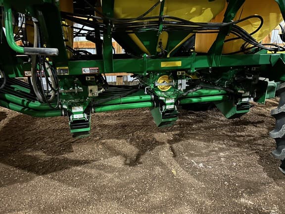 Image of John Deere 1895 equipment image 1