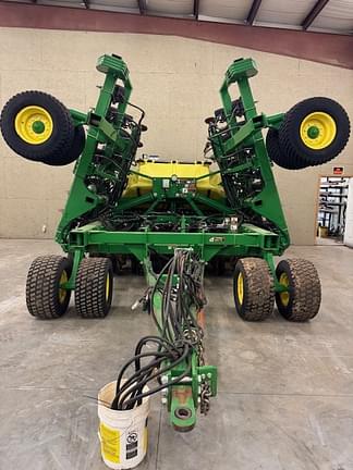 Image of John Deere 1990 Primary image