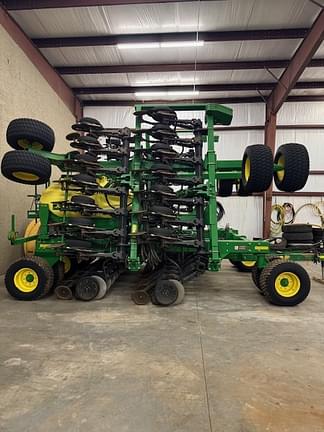 Image of John Deere 1990 equipment image 2