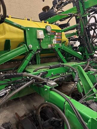Image of John Deere 1990 equipment image 3
