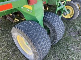 Main image John Deere 1990 14