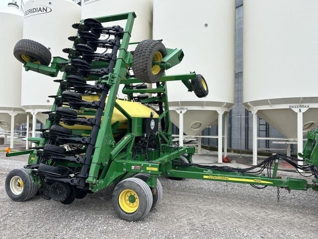 Image of John Deere 1990 equipment image 1