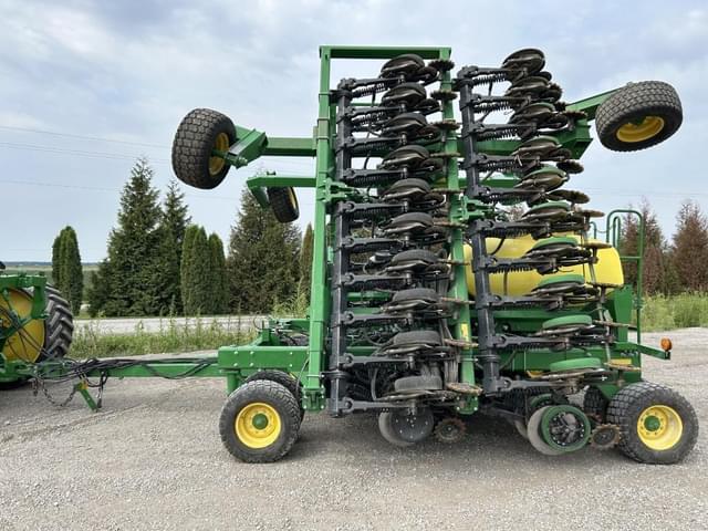 Image of John Deere 1990 equipment image 2