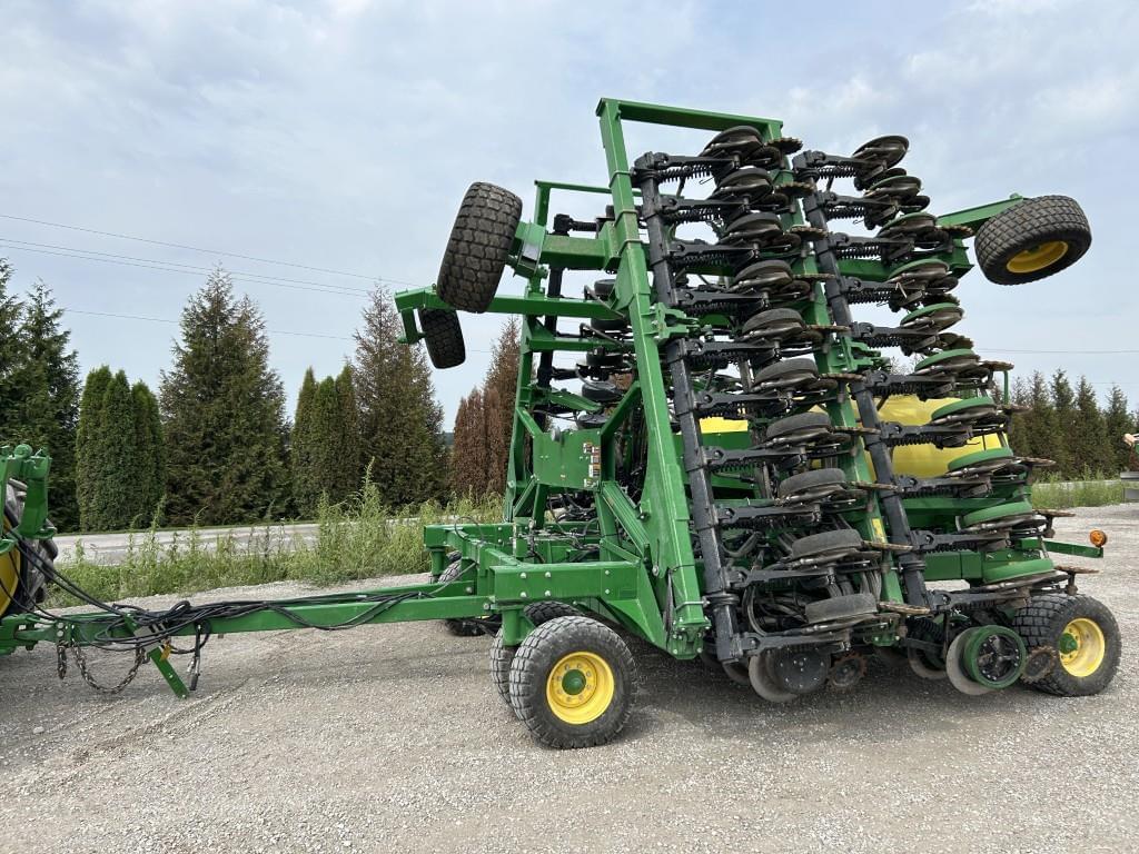 Image of John Deere 1990 Primary image