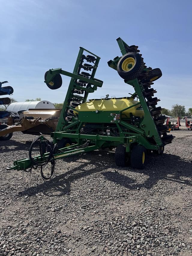 Image of John Deere 1990 equipment image 3