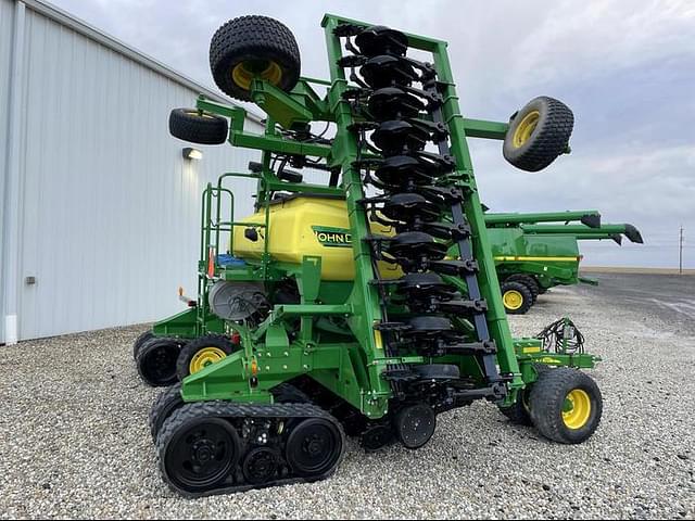 Image of John Deere 1990 equipment image 3