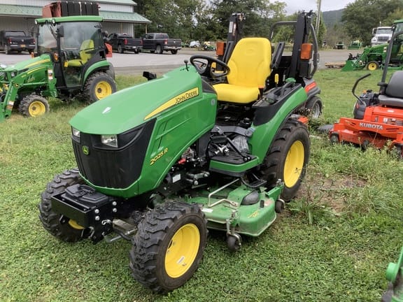 Main image John Deere 2025R