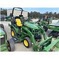 2017 John Deere 2025R Image