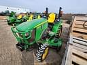 2017 John Deere 2032R Image