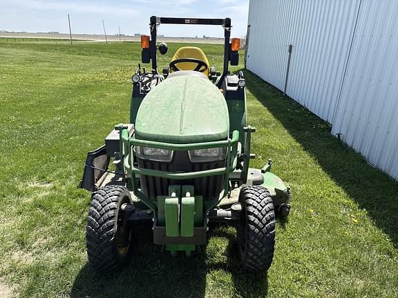 Image of John Deere 2032R equipment image 1