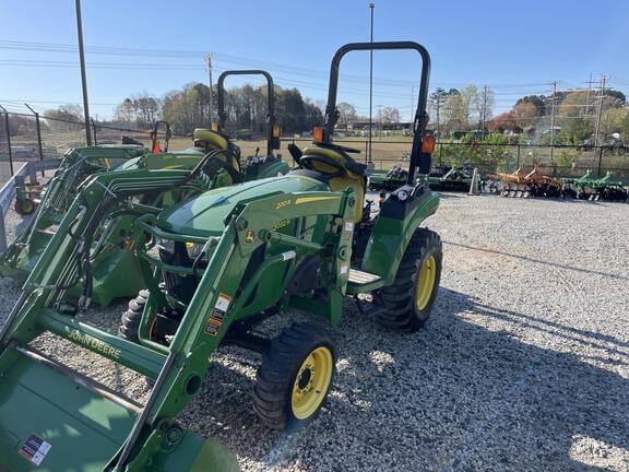 Image of John Deere 2032R Primary image