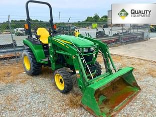 2017 John Deere 2032R Equipment Image0