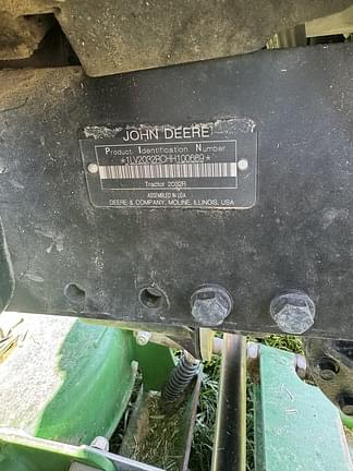 Image of John Deere 2032R equipment image 1