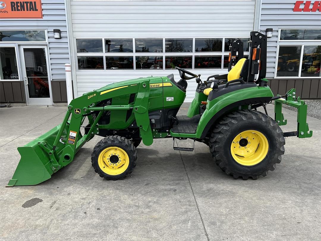 Image of John Deere 2032R Primary image