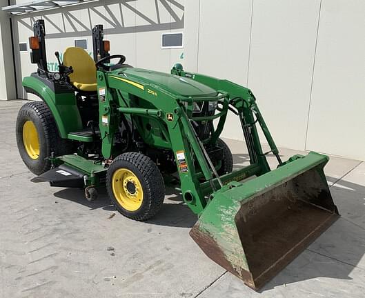 Image of John Deere 2032R Primary image