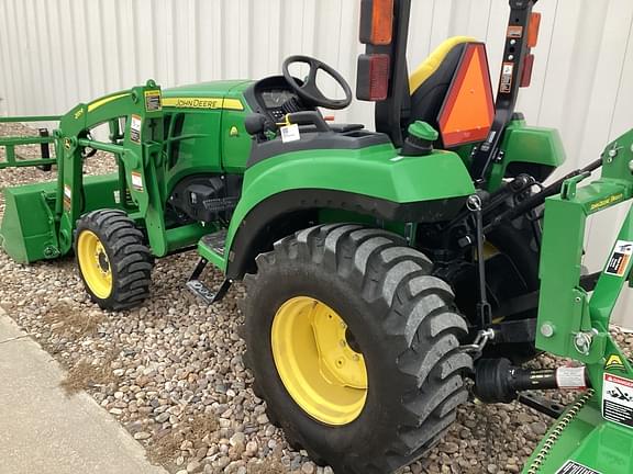 Image of John Deere 2038R equipment image 2